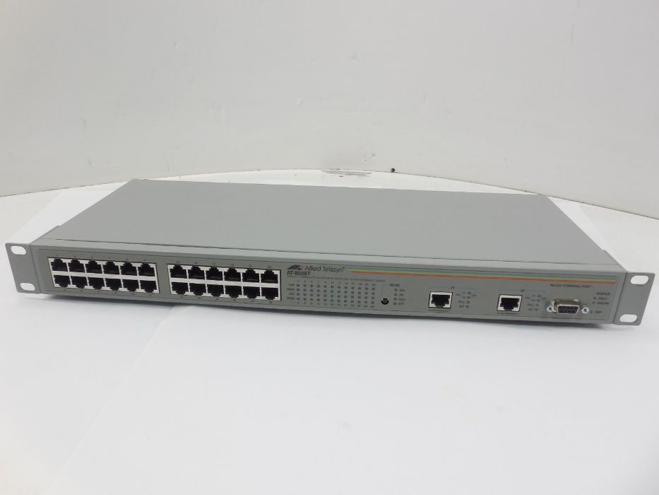 Коммутатор (свич) 24 порта Allied Telesis AT-8026T