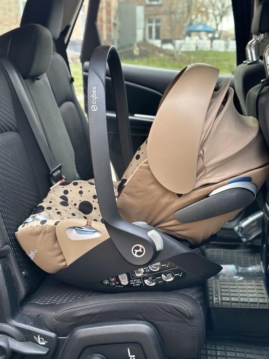 Автокрісло Cybex Cloud T i-Size