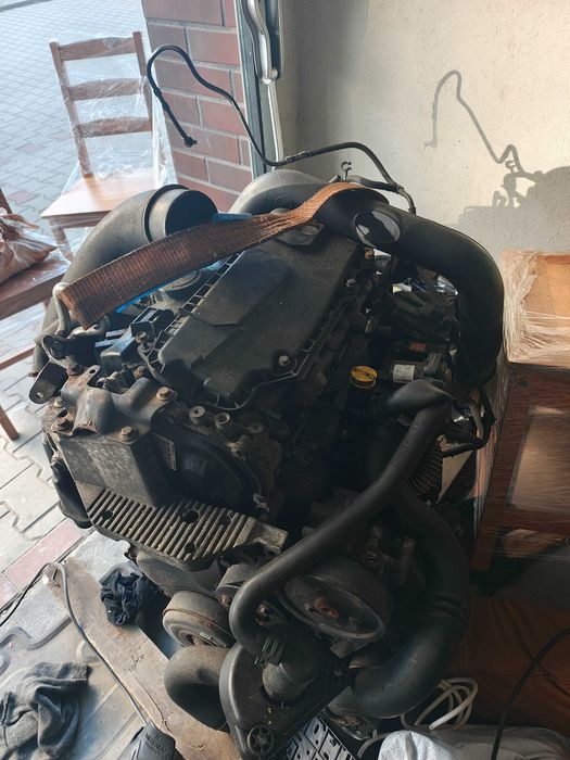 Silnik kompletny Renault Master 2.3 DCI