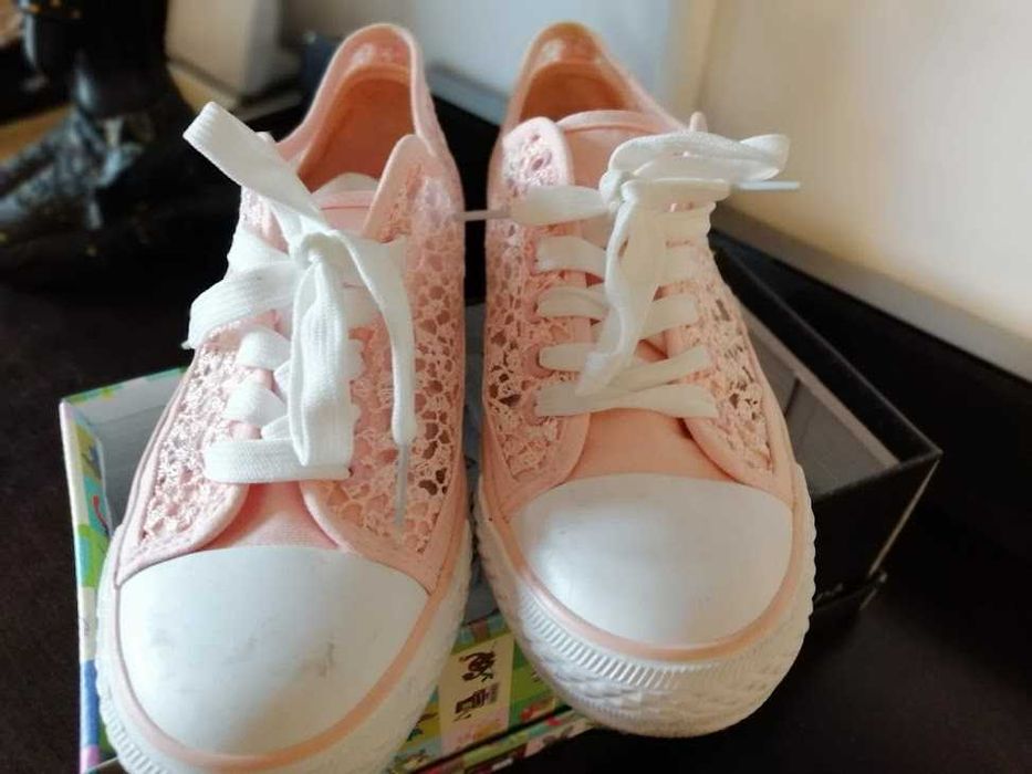 Sapatilhas Nº 39 COR DE ROSA