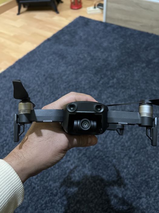 …..drone Mavic air ….