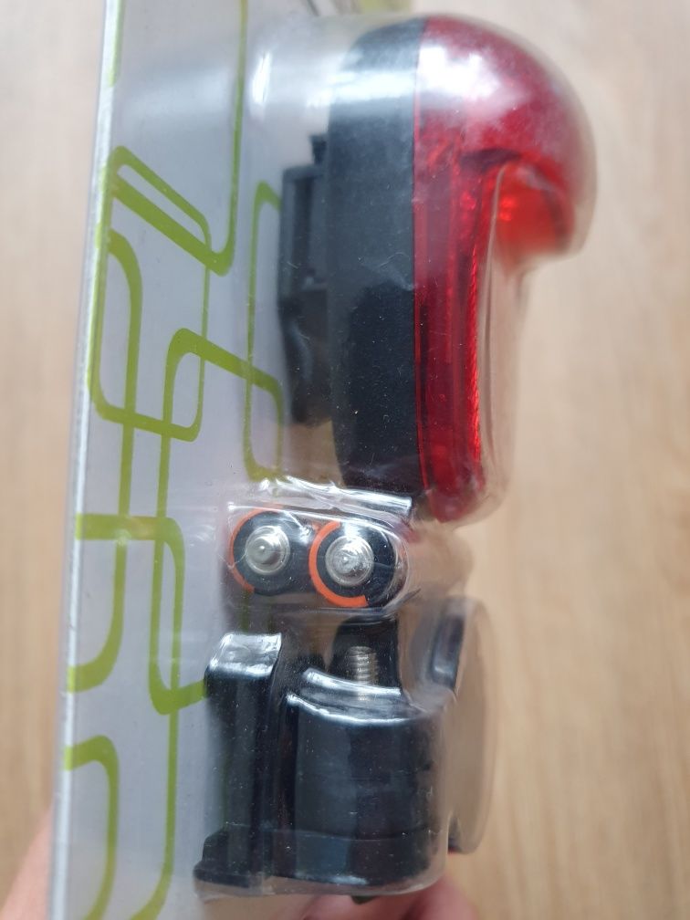 lampka rowerowa tylna światełko na rower tył na sztyce czerwone bateri