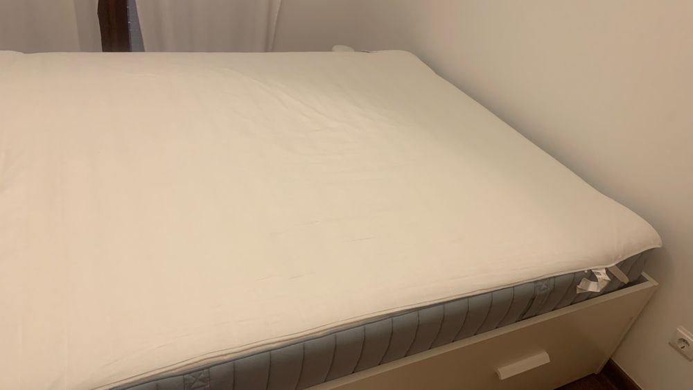 Cama Casal completa *COMO NOVA*  160x200cm king