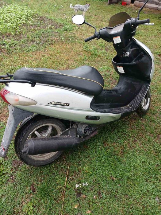Скутер Suzuki Address