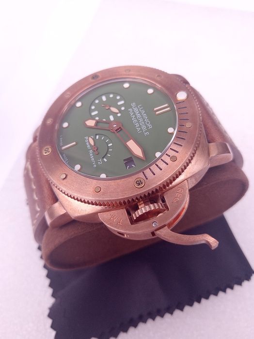 Механічний годинник автопідзавод Luminor Submersible Panerai bronze