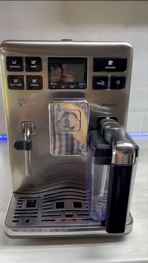 Кавова машинка Philips