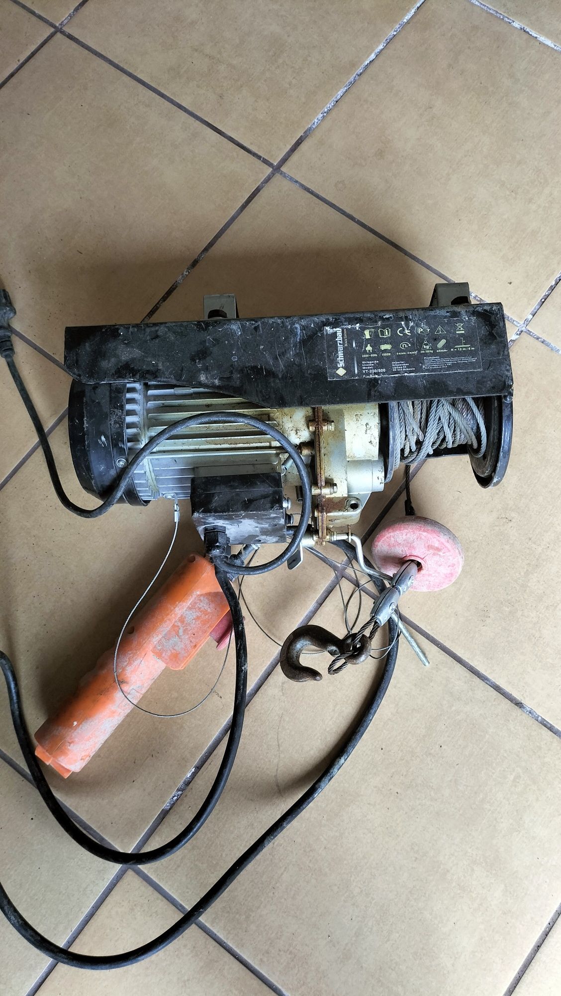 Mini wciągarka 250/500 sprawna