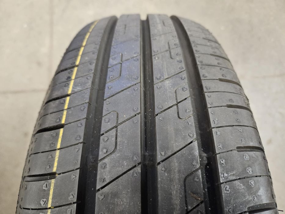 4x 175/65R14 86T XL Goodyear EfficientGrip Performance DEMO 2024r. [63