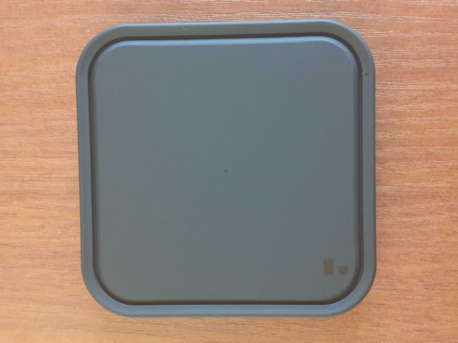 Бездротовий зарядний пристрій Samsung EP-P2400 (бездротова зарядка)