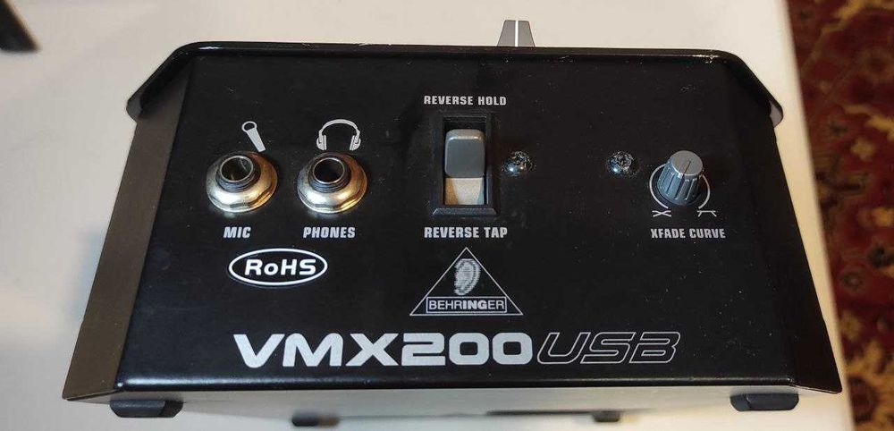 Мікшерний пульт Behringer VMX-200 USB