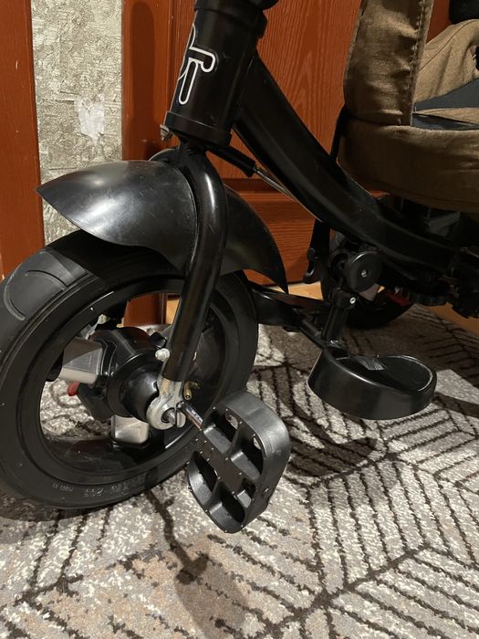 Велосипед з батьківською ручкою TILLY CAYMAN