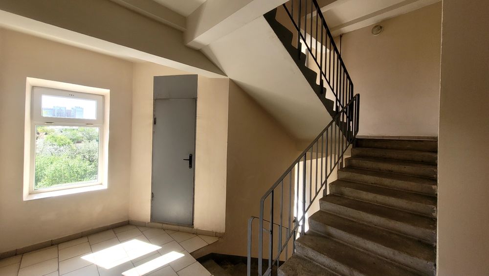 Продам 2-к, Авантаж 2007г, Волонтёрская,8А, Холодная гора