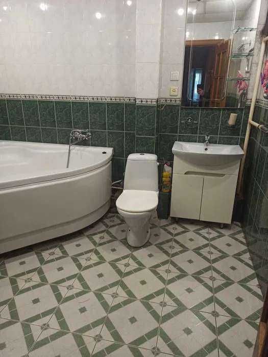 3К квартира на Якуба Коласа,21 Борщаговка