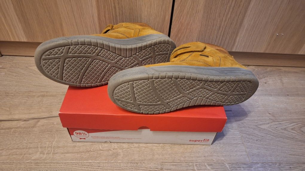 Buty Gore-tex SuperFit r.39