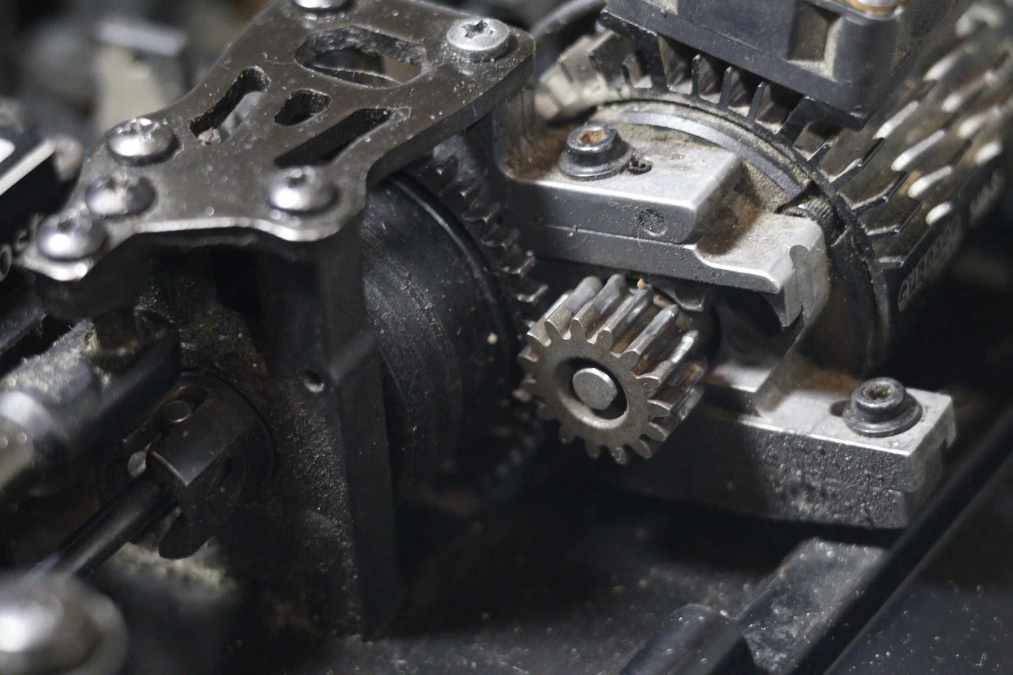 Kyosho Mp9e evo bez elektroniki rc Model buggy 1/8 zawodniczy,+ części