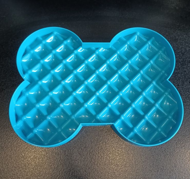 Niebieska miska dla psa z firmy SloDog, pojemność 500 ml