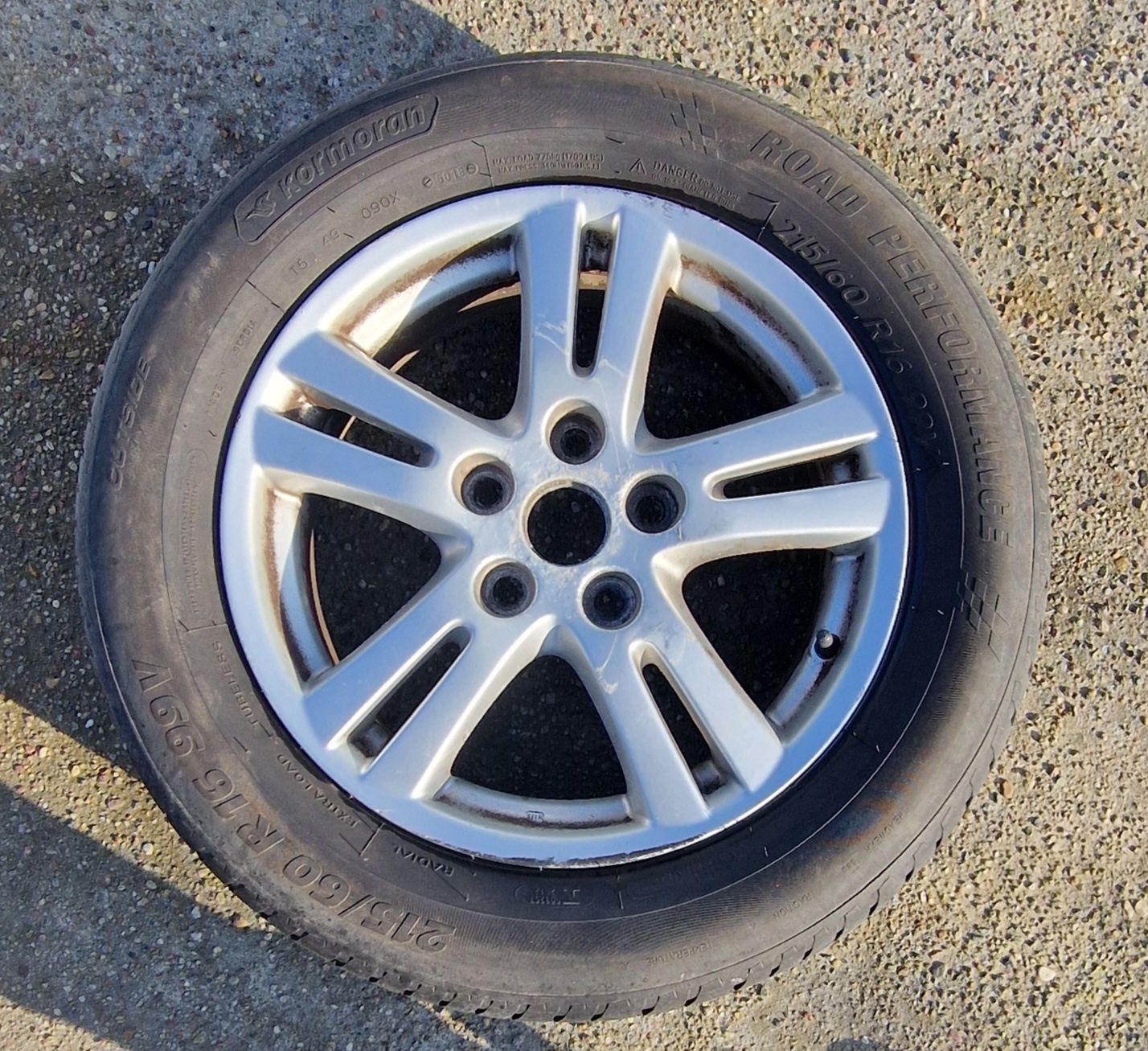 Koła felgi aluminiowe Mazda  6 Mpv 215/6/16 opony 5x114,3 kormoran