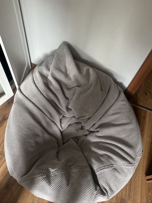 Mega pufa worek szara