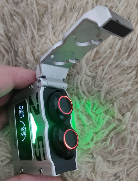 TWS M25 Беспроводные наушники светящиеся