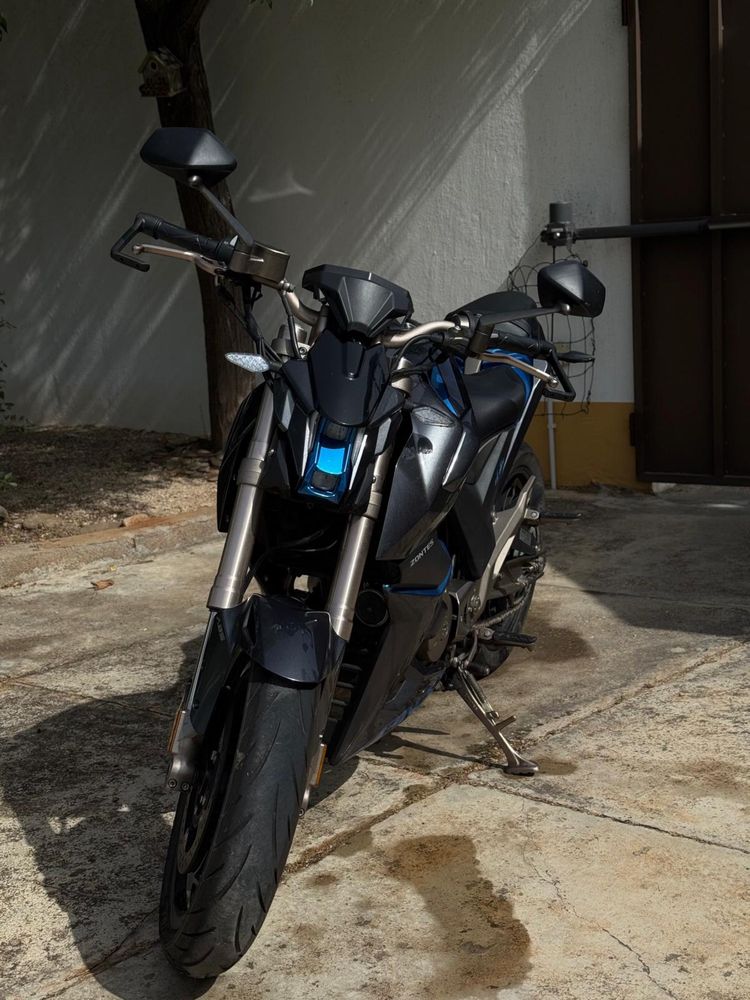 Mota 125 zontes como nova