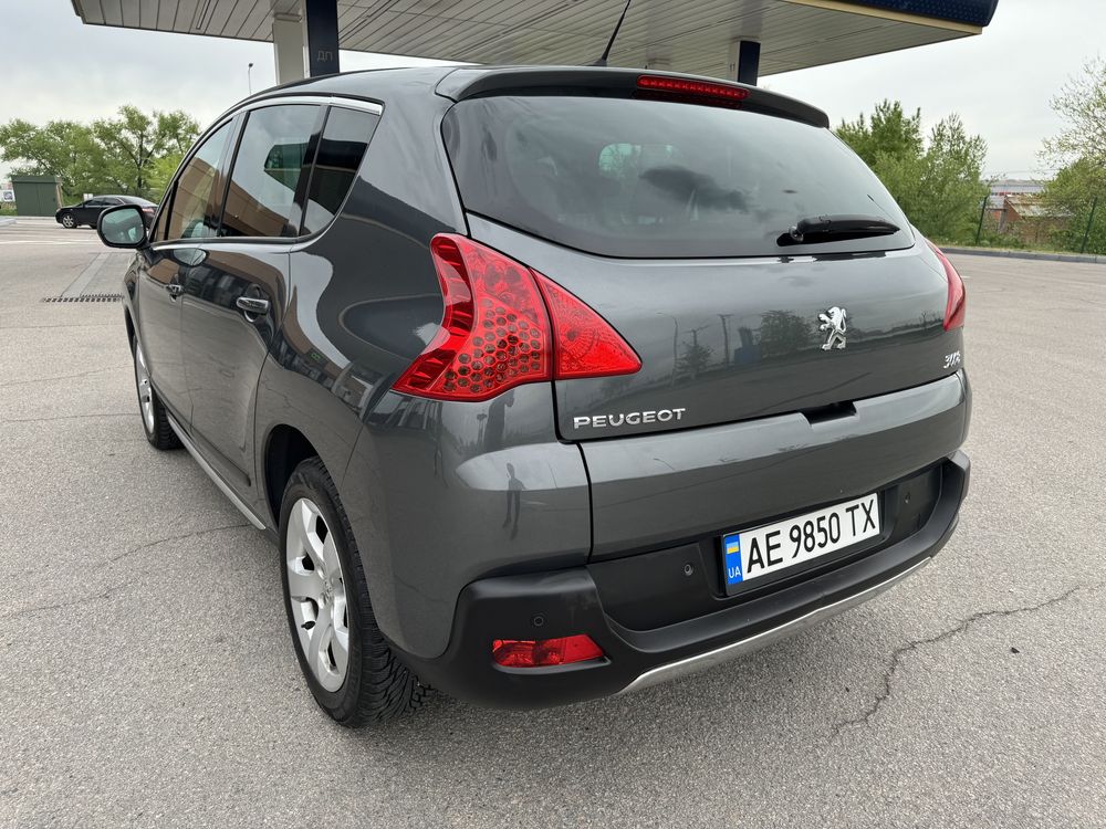 Peugeot 3008 в макимальной комплектации