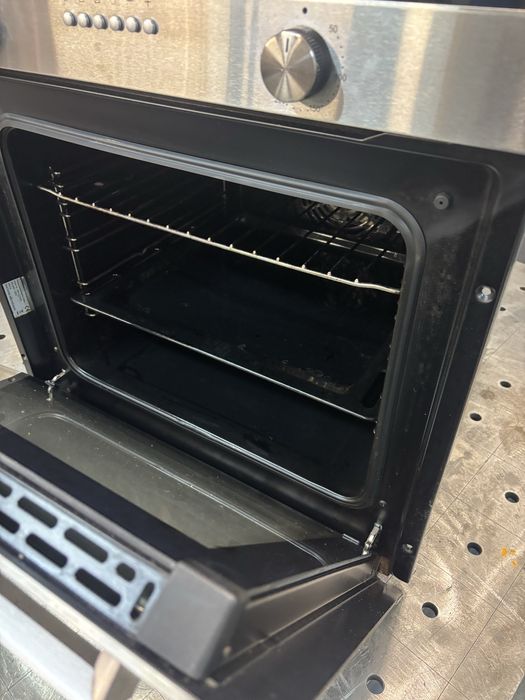 Piekarnik pod zabudowe