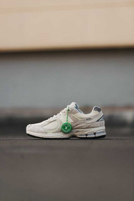 Кросівки New Balance 2002R Beige premium