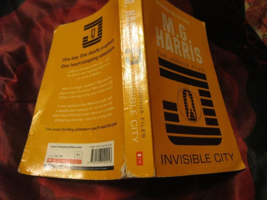 М.Г. Харрис INVISIBLE city (THE JOSHUA FILES) английском языке книга