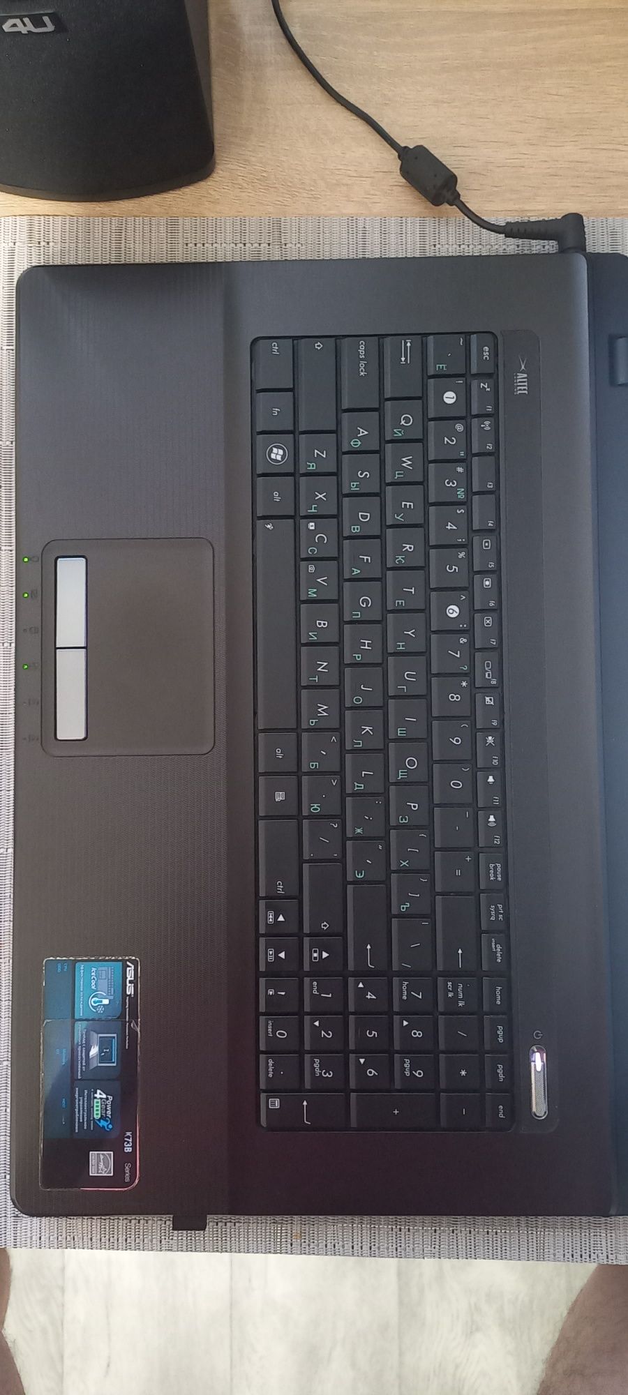 Ноутбук Asus K73B