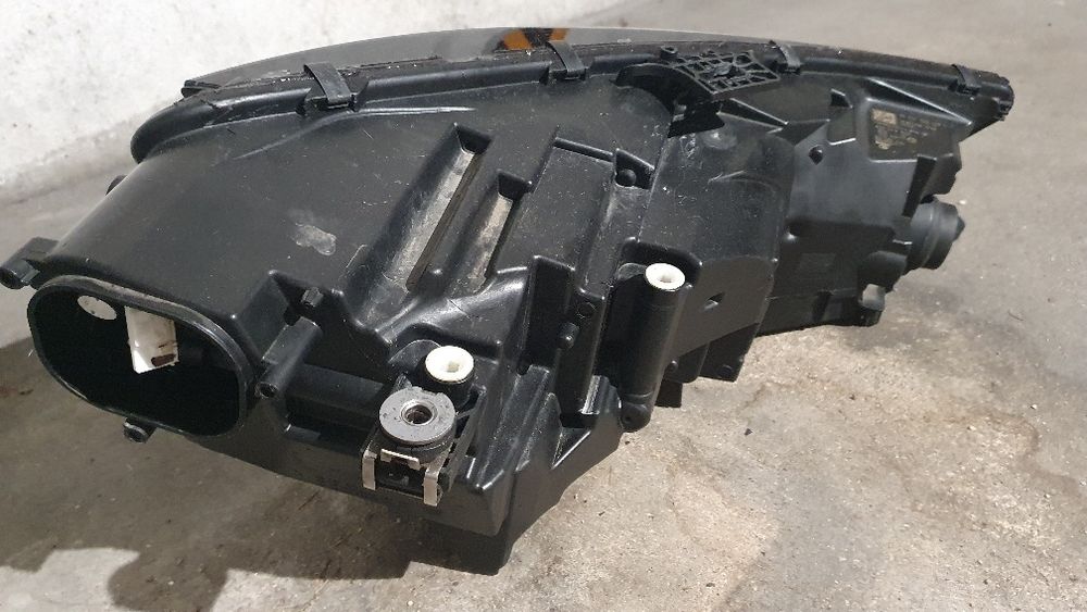 Farol full led audi A4 B9