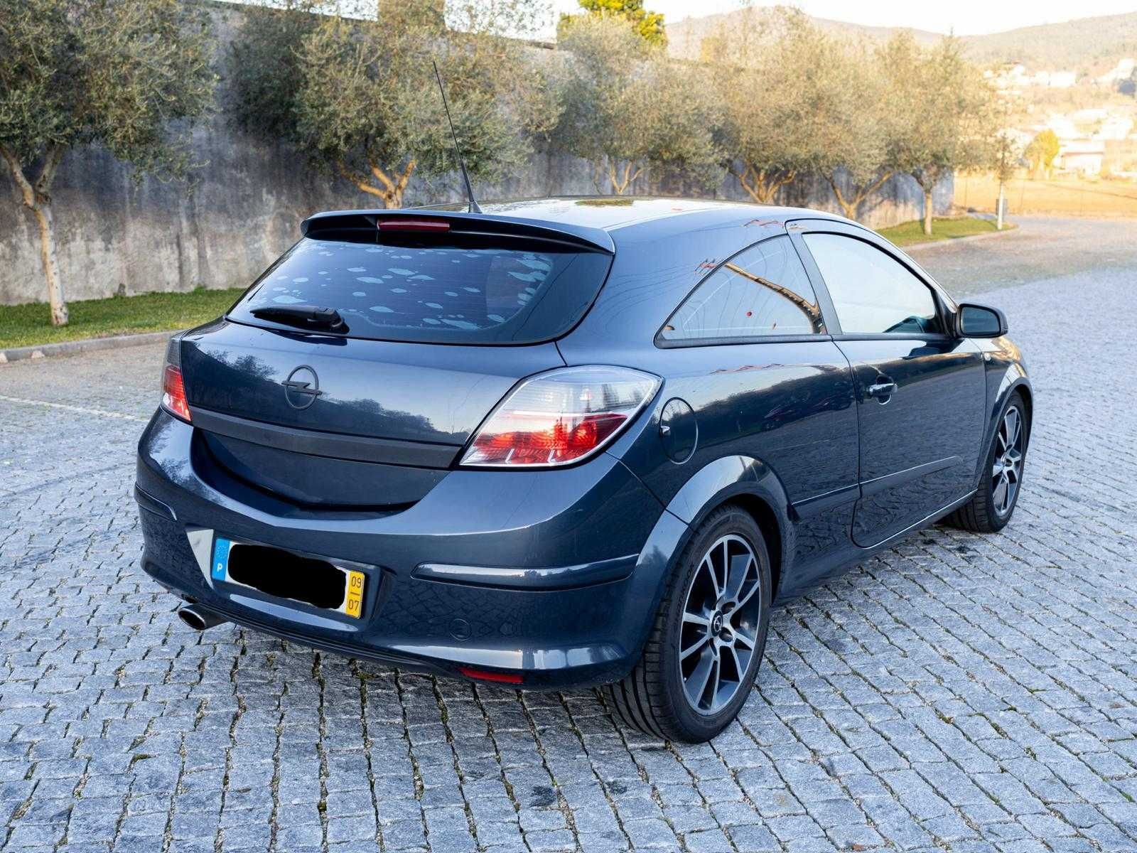 Opel Astra GTC 1.7 CDTi ecoFLEX Como novo!