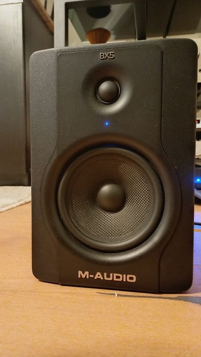Monitor M Audio BX5 D2 1 sztuka plus gratis