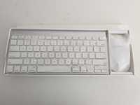 Apple A1314, A1296, клавіатура і миша.