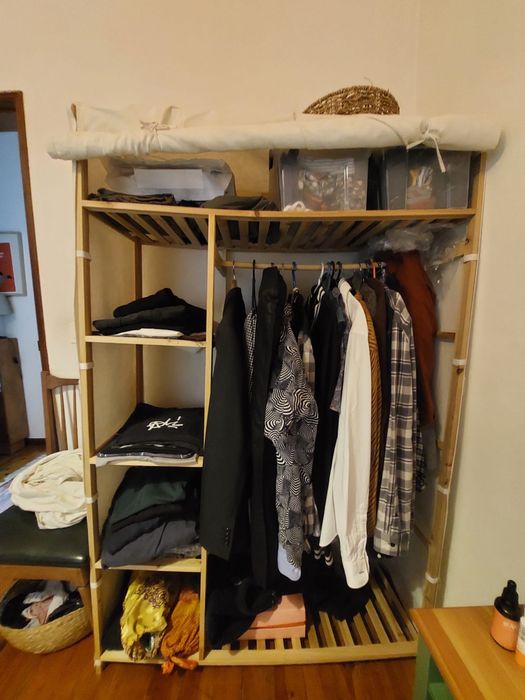 Armario/chariot para roupa