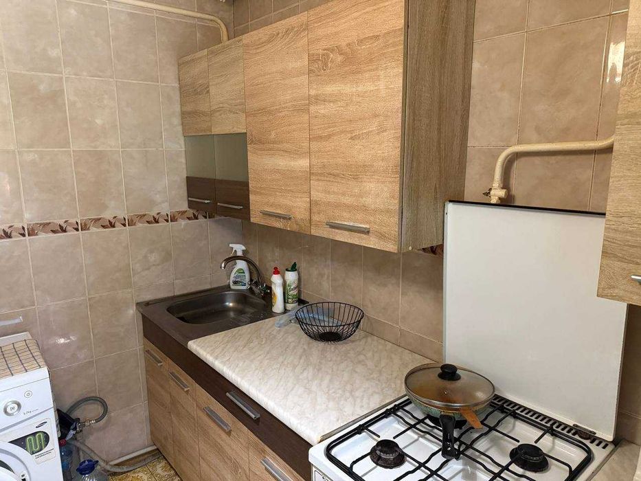 Продам 2 кімнатну квартиру Данили Нечая б.23 Кротова