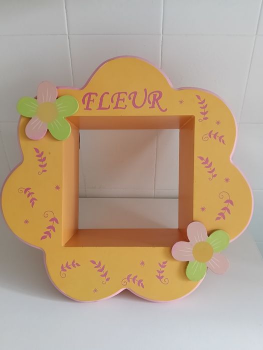 Prateira quadrada flor