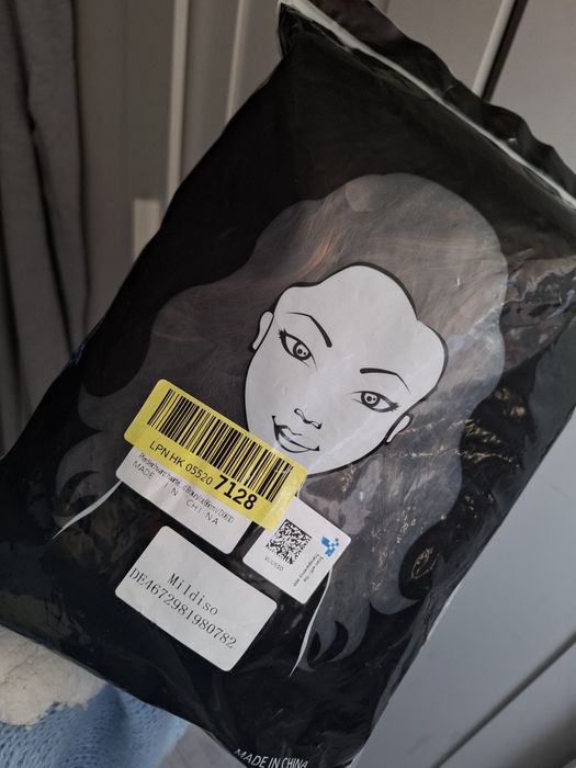 Długa gęsta peruka fale brąz lace front premium synthetic hair Brown w
