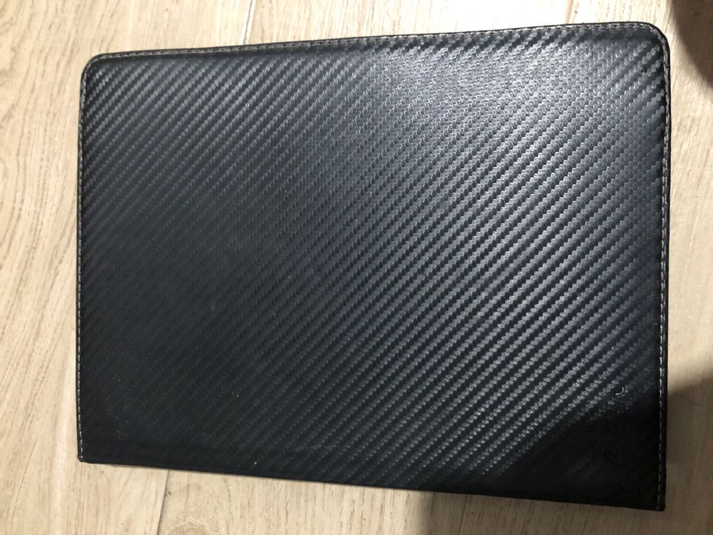 Vendo tablet samsung SM-T580