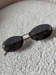 Fendi owalne okulary przeciwsloneczne cyrkonie
