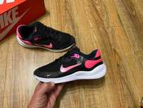 Nike кроссовки кросівки Найк оригинал р.36.5