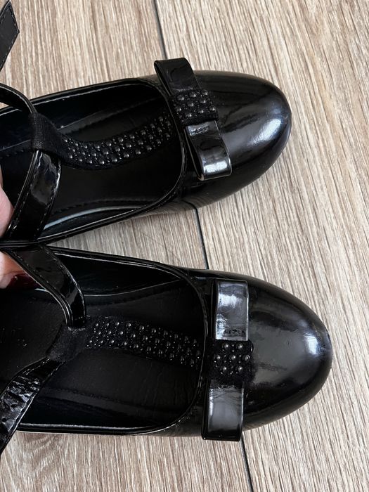 Półbuty,czółenka lakierowane