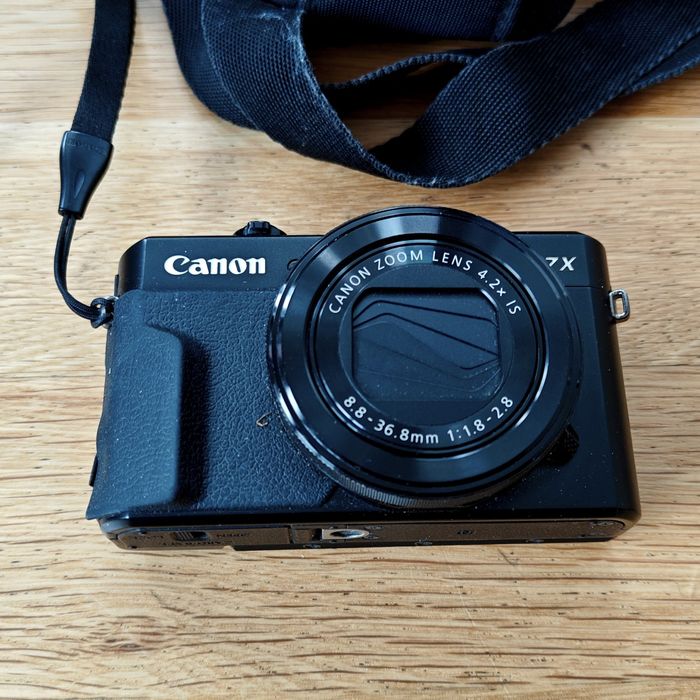 Canon PowerShot G7 X Mark II + Gratisy