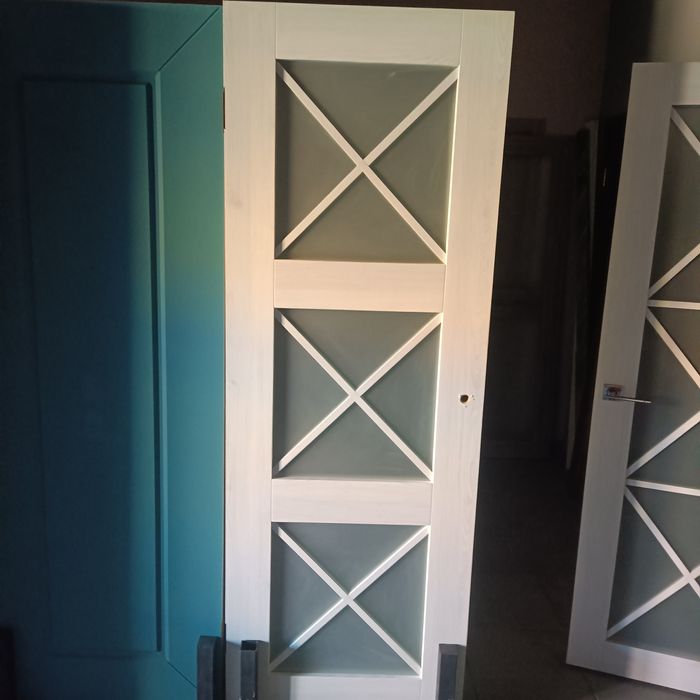 Продам двері виставкові