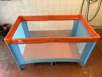 Cama de viagem de bebe