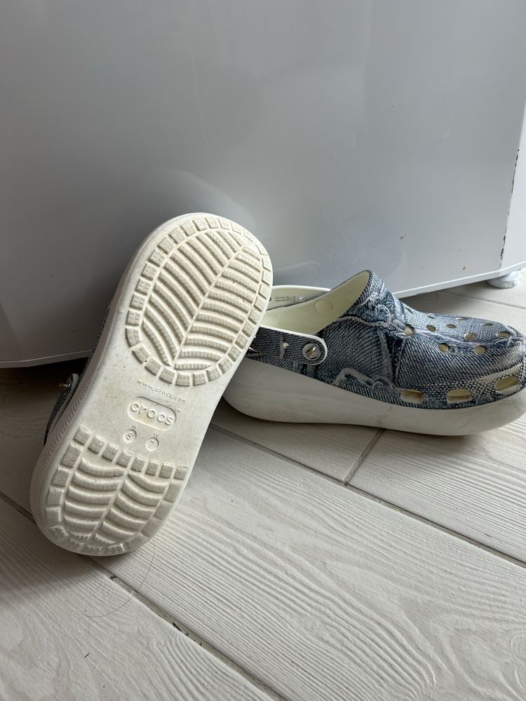 Жіночі літні crocs