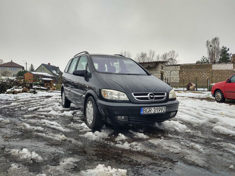 Opel Zafira, 7 osobowa, Klimatyzacja, Hak.