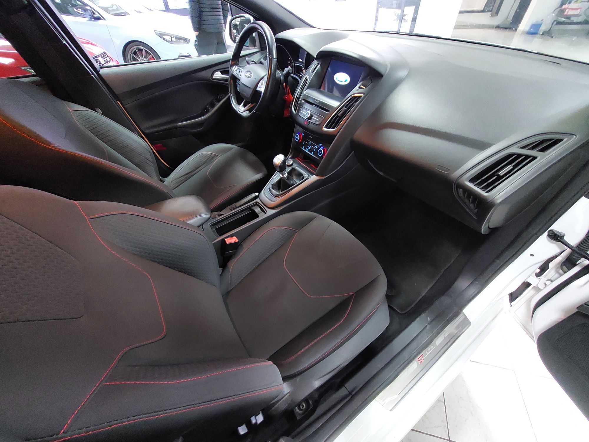 Ford Focus 1.5 Tdci ST-LINE