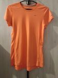 Подростковая футболка nike dri-fit на девочку . 15-16 год