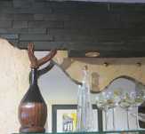 Garrafa Rural preta rolha cortiça bifurcada encestada  meio Artesanal