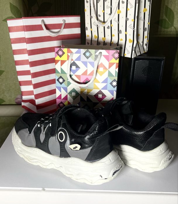 Кросівки на хлопчика